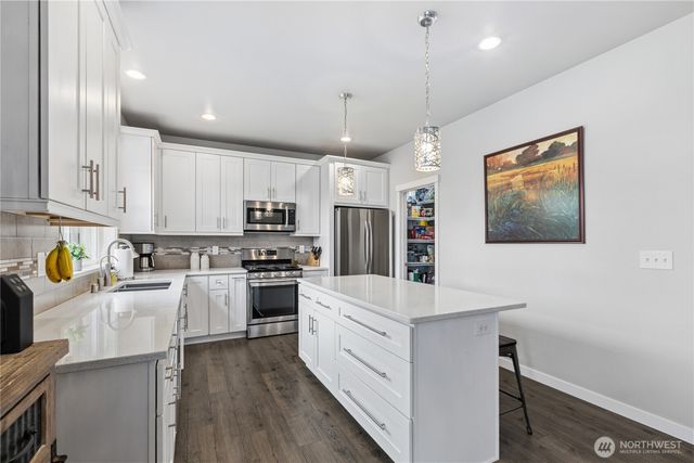1624 Main Street, Lynden, WA 98264