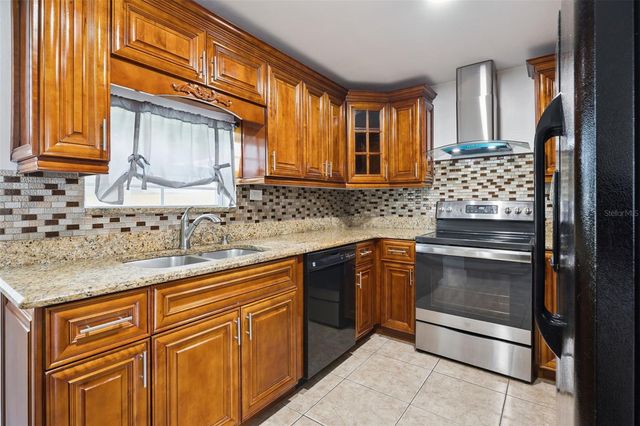 5907 DAHLIA DRIVE, Orlando, FL 32807