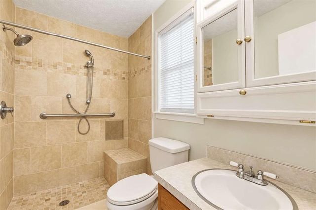 191 MURPHY Avenue, Lawrenceville, GA 30044