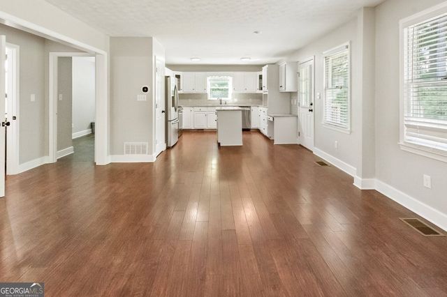 121 W Allison Circle, Carrollton, GA 30117
