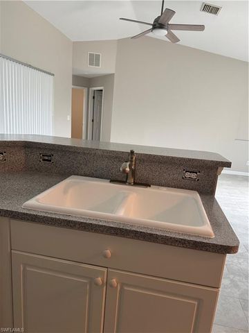 3716 SW 15th PL, Cape Coral, FL 33914