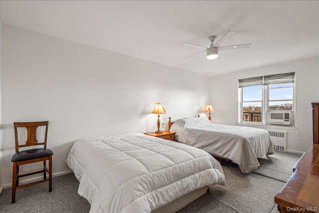 16201 Powells Cove Boulevard 6K, Beechhurst, NY 11357