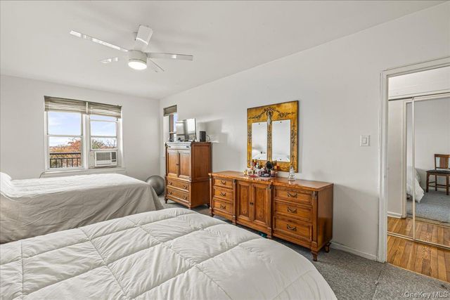 16201 Powells Cove Boulevard 6K, Beechhurst, NY 11357