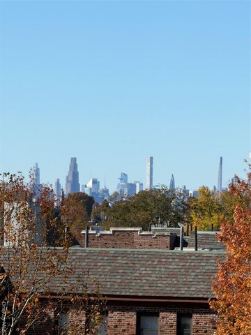 16201 Powells Cove Boulevard 6K, Beechhurst, NY 11357