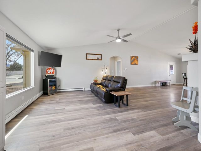 219 Round Rock Circle, Grand Junction, CO 81503