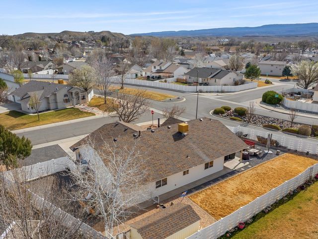 219 Round Rock Circle, Grand Junction, CO 81503