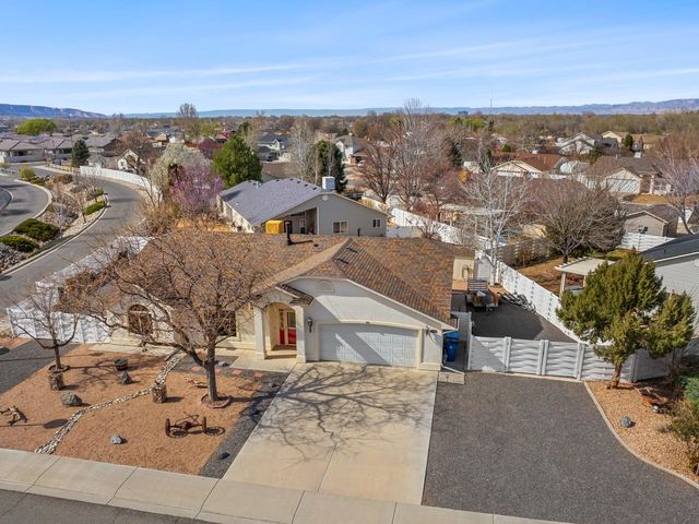 219 Round Rock Circle, Grand Junction, CO 81503