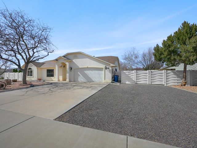 219 Round Rock Circle, Grand Junction, CO 81503