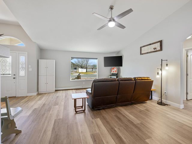 219 Round Rock Circle, Grand Junction, CO 81503