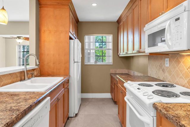13950 Nesting Way C, Delray Beach, FL 33484