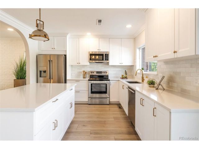 805 E 7th Ave 1, Denver, CO 80218
