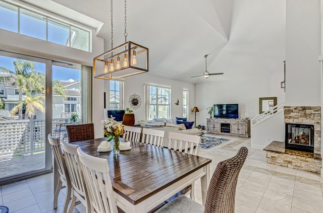 1701 Mizzenmast Way, Jupiter, FL 33477