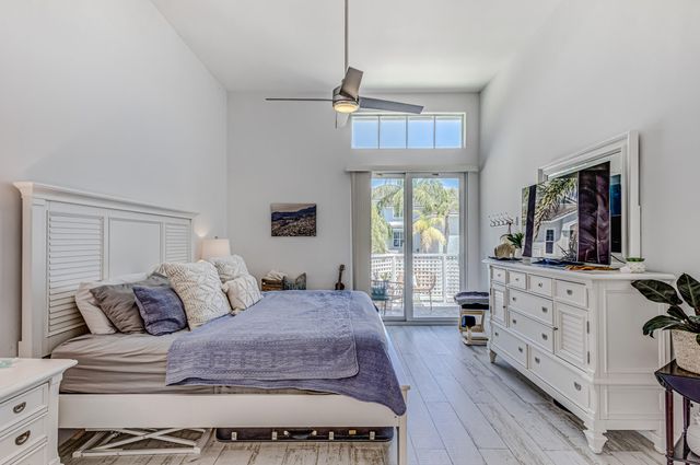 1701 Mizzenmast Way, Jupiter, FL 33477