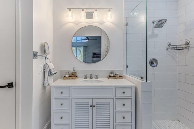 1701 Mizzenmast Way, Jupiter, FL 33477