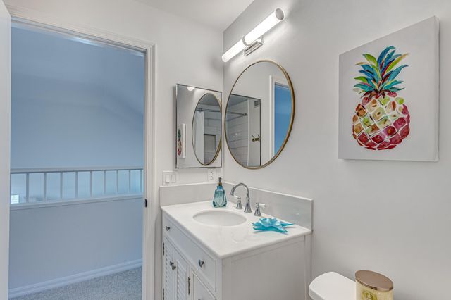 1701 Mizzenmast Way, Jupiter, FL 33477