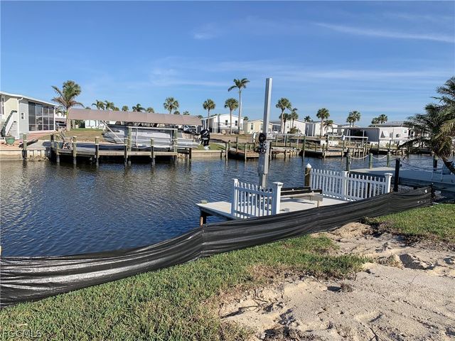 17811 Eglantine LN, Fort Myers Beach, FL 33931