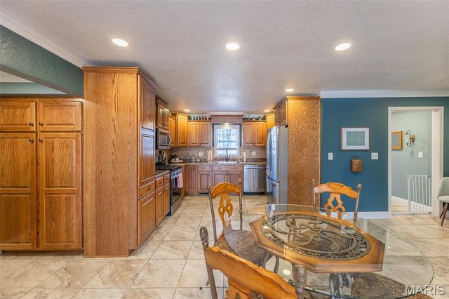 1604 Big Bend Road, Poplar Bluff, MO 63901