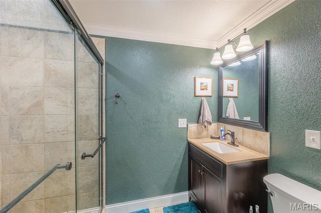 1604 Big Bend Road, Poplar Bluff, MO 63901