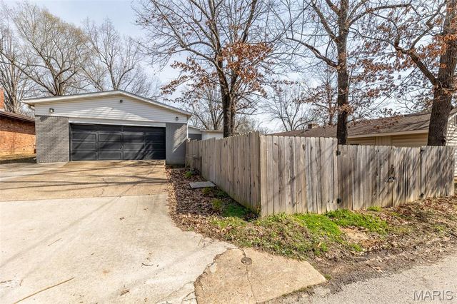 1604 Big Bend Road, Poplar Bluff, MO 63901