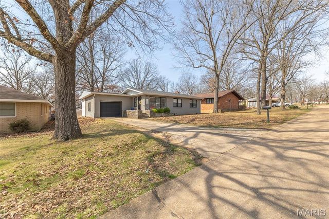 1604 Big Bend Road, Poplar Bluff, MO 63901