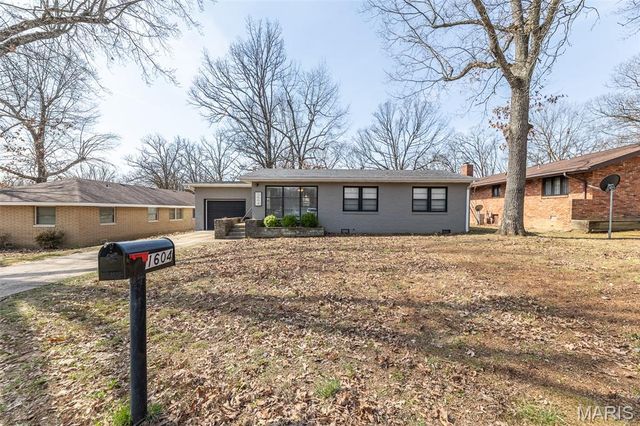 1604 Big Bend Road, Poplar Bluff, MO 63901