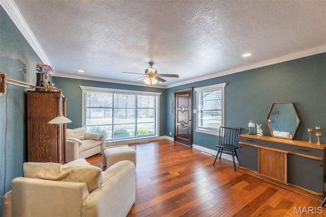 1604 Big Bend Road, Poplar Bluff, MO 63901