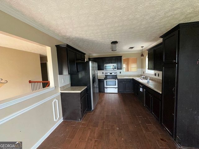 3393 Madison Farm Way, Snellville, GA 30039