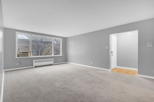 6134 N Damen Avenue 2B, Chicago, IL 60659