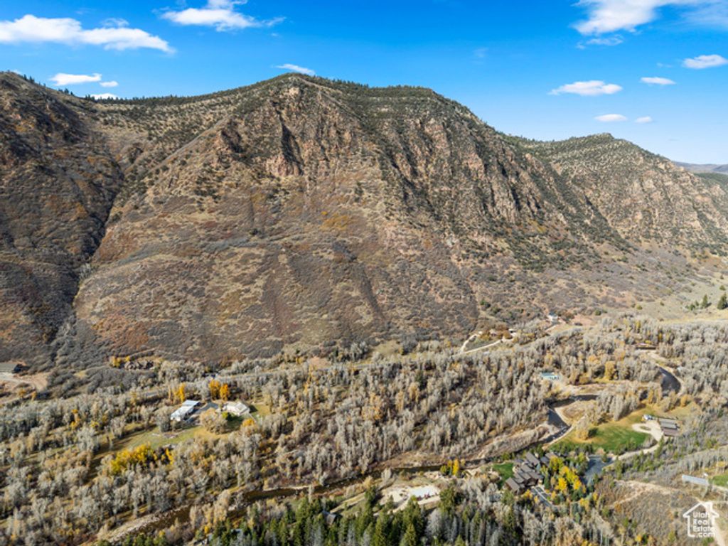 Image 16 of property listing at 2638 E WEBER CANYON RD, Oakley, UT 84055