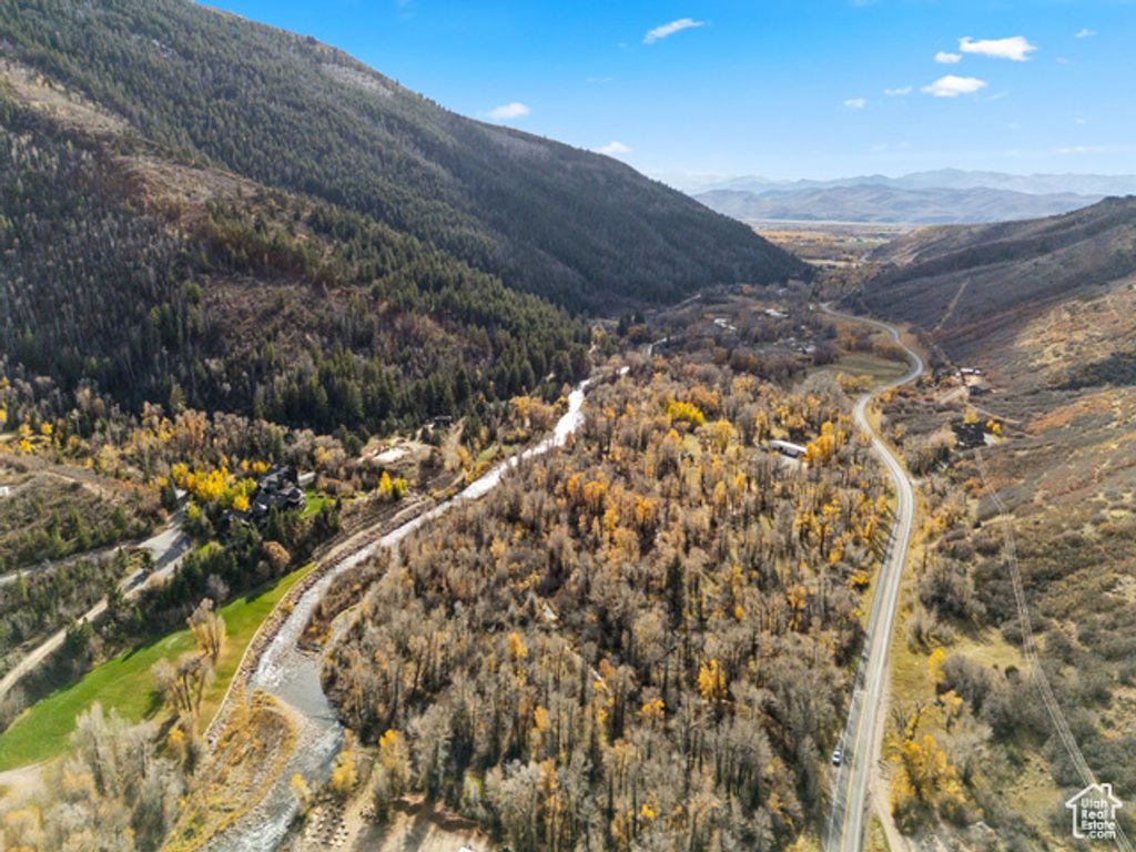 Image 20 of property listing at 2638 E WEBER CANYON RD, Oakley, UT 84055