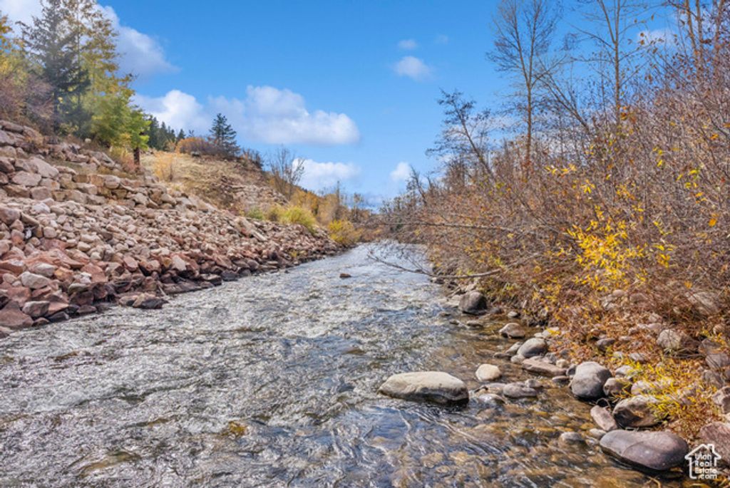 Image 38 of property listing at 2638 E WEBER CANYON RD, Oakley, UT 84055