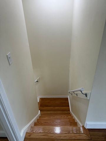 24-26 Silvia Ct 26, Boston, MA 02136