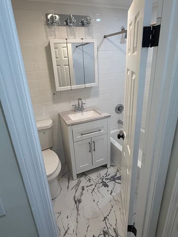 24-26 Silvia Ct 26, Boston, MA 02136