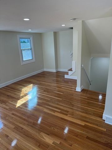 24-26 Silvia Ct 26, Boston, MA 02136