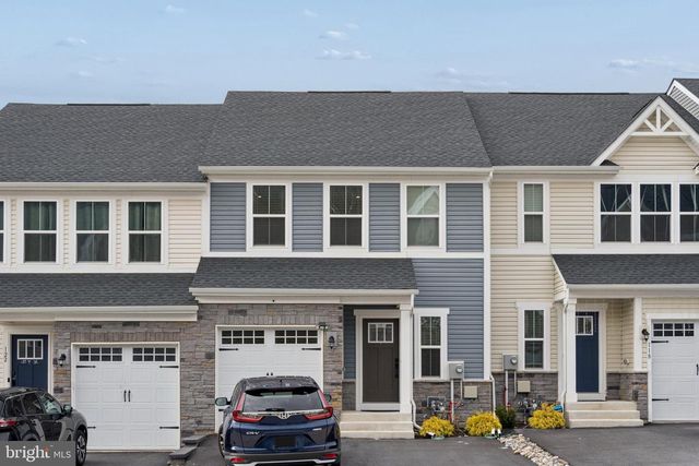 120 ARDEN WAY, Downingtown, PA 19335
