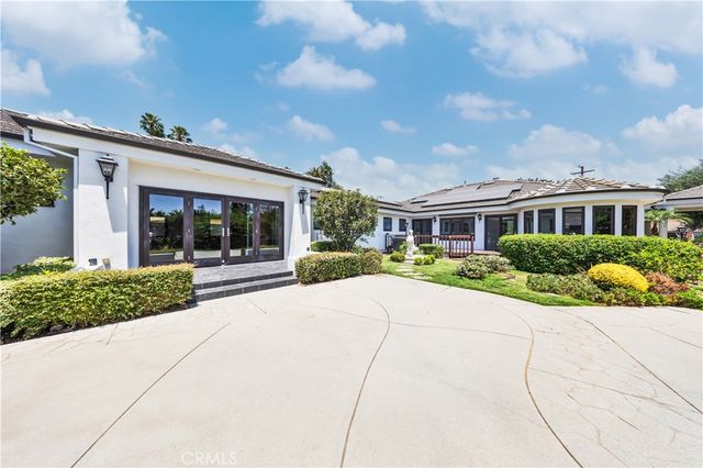 1209 S 8th Avenue, Arcadia, CA 91006
