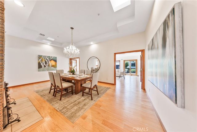 1209 S 8th Avenue, Arcadia, CA 91006