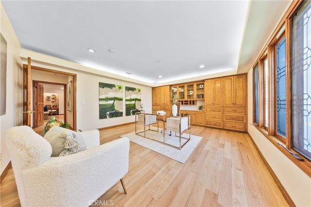 1209 S 8th Avenue, Arcadia, CA 91006
