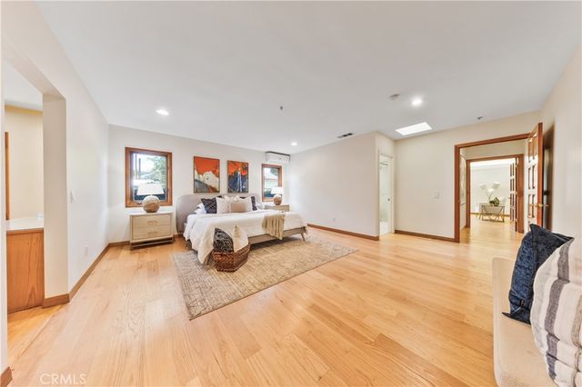 1209 S 8th Avenue, Arcadia, CA 91006