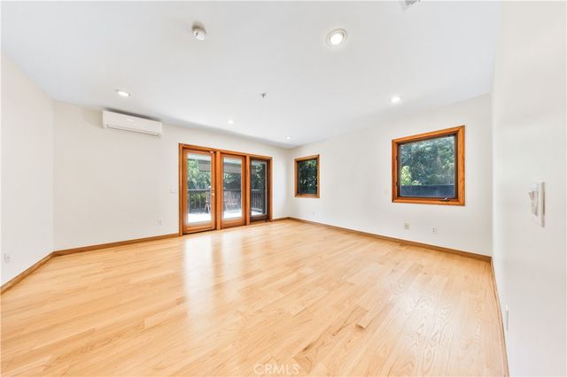 1209 S 8th Avenue, Arcadia, CA 91006
