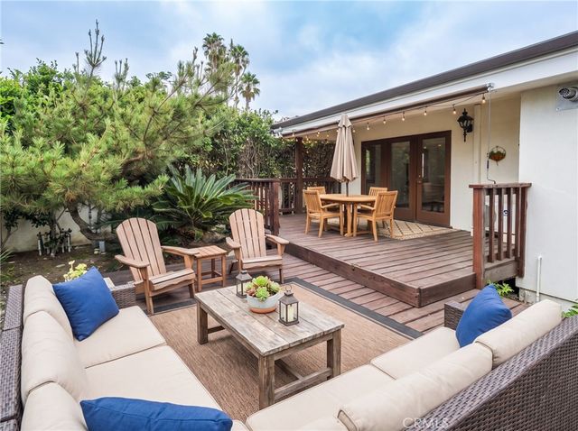 1209 S 8th Avenue, Arcadia, CA 91006