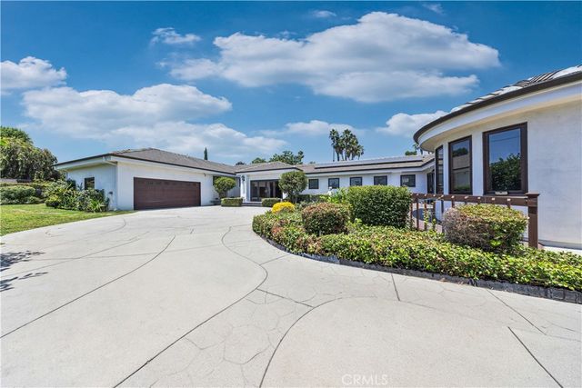 1209 S 8th Avenue, Arcadia, CA 91006