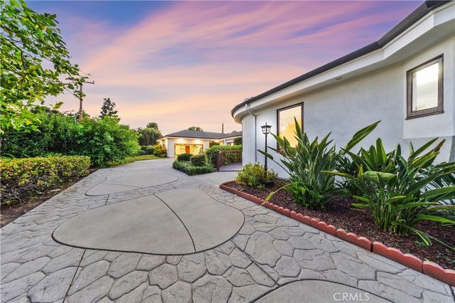 1209 S 8th Avenue, Arcadia, CA 91006