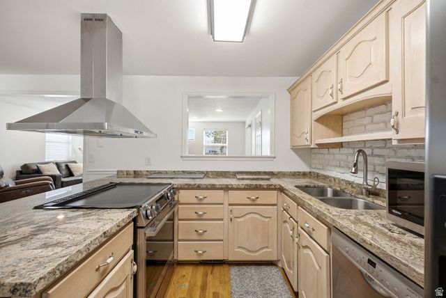 1174 VIOLET DR, Sandy, UT 84094