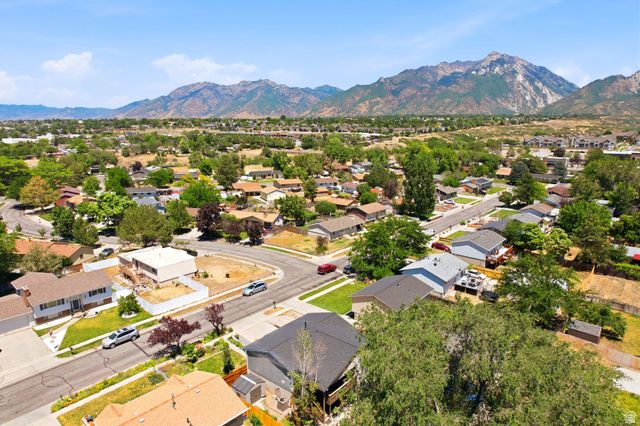 1174 VIOLET DR, Sandy, UT 84094