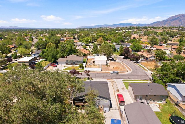 1174 VIOLET DR, Sandy, UT 84094