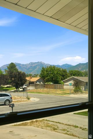 1174 VIOLET DR, Sandy, UT 84094