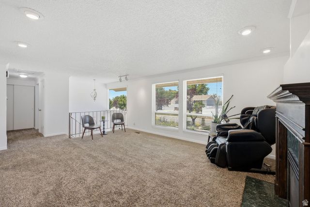 1174 VIOLET DR, Sandy, UT 84094