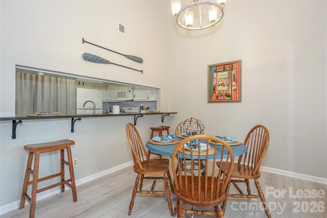 20105 Henderson Road E, Cornelius, NC 28031