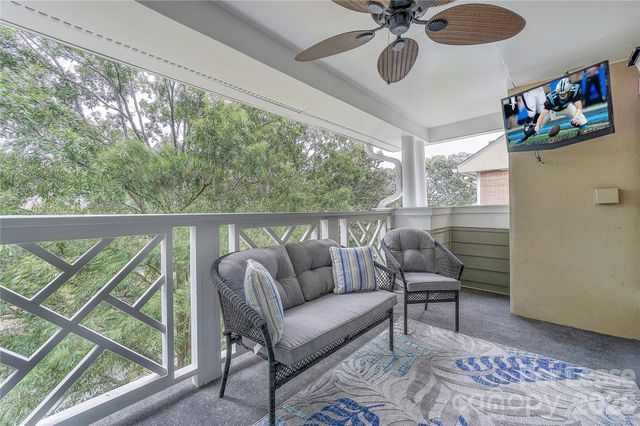 20105 Henderson Road E, Cornelius, NC 28031